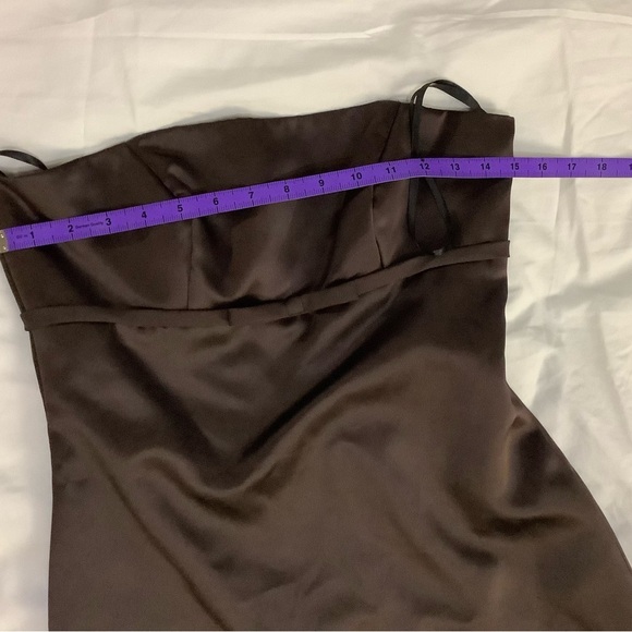 Brown Jim HJELM:Size 8
Brown Midi Dress Special Occasion
New Tag Attached - Picture 7 of 9